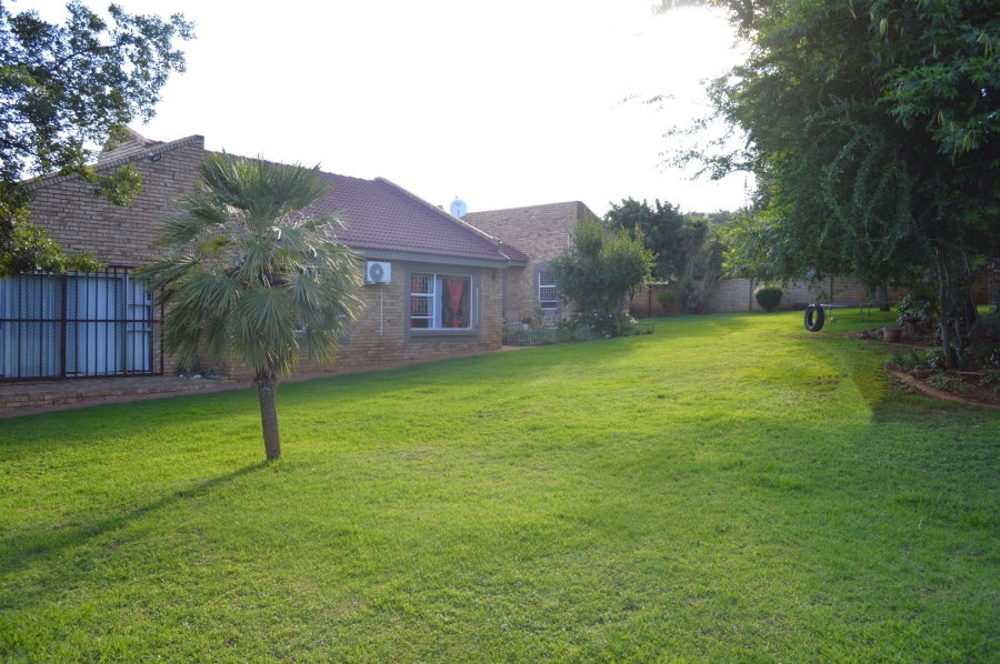 4 Bedroom Property for Sale in Doringkruin North West